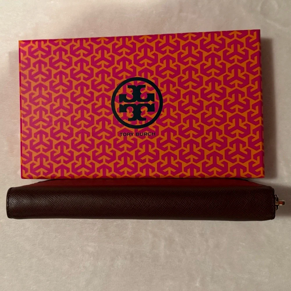NWT, Tory Burch, Robinson Zip Continental Leather Wallet, Dark Brown